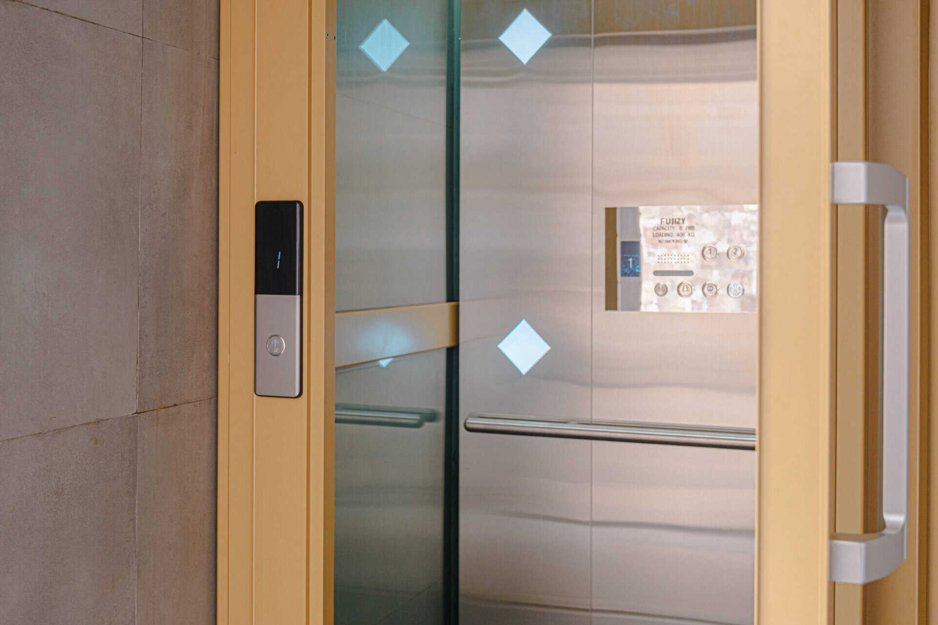 Homelift Platform_kapten tendean_1