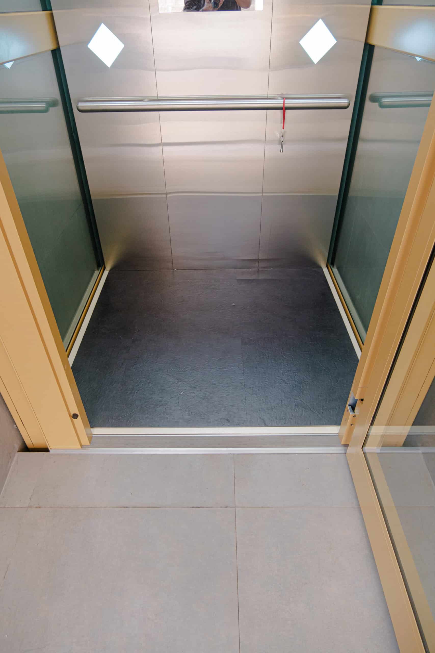 Homelift Platform_kapten tendean_2