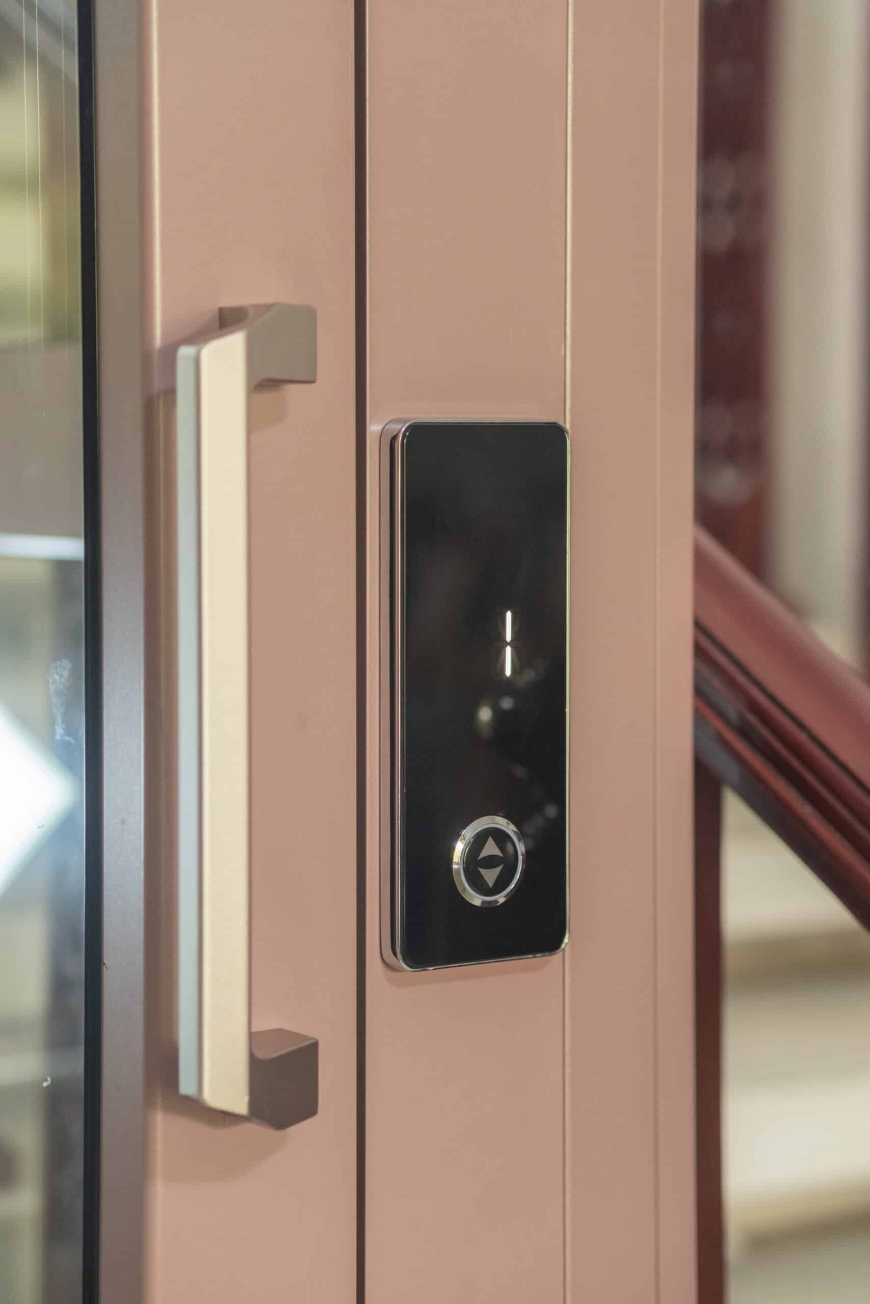 Homelift Platform_slipi_2